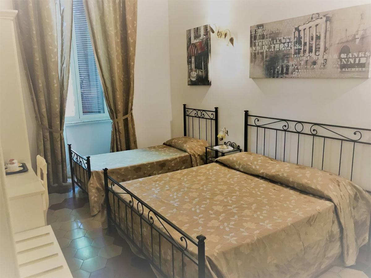 Al 138 Town House Hotell Rom Exteriör bild